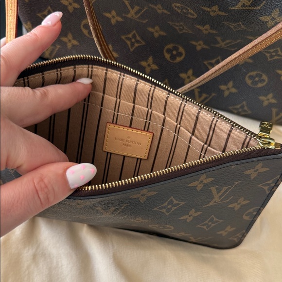 Louis Vuitton Neverfull MM monogram - Picture 4 of 10